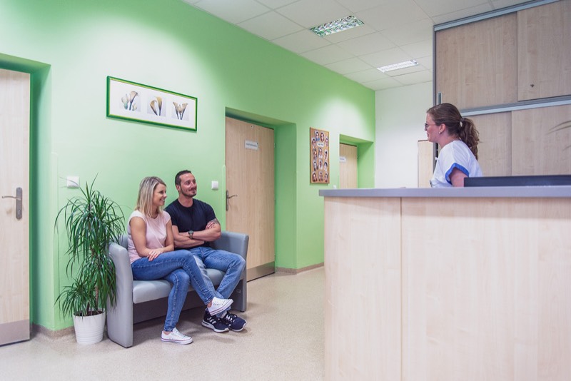 Čekárna a&nbsp;recepce centra
